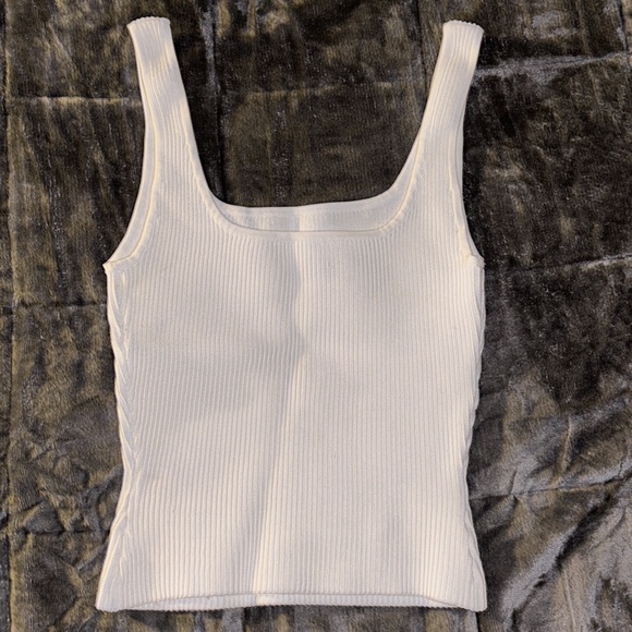 Babaton Aritizia Ribbed White Tank - XS - Picture 2 of 4